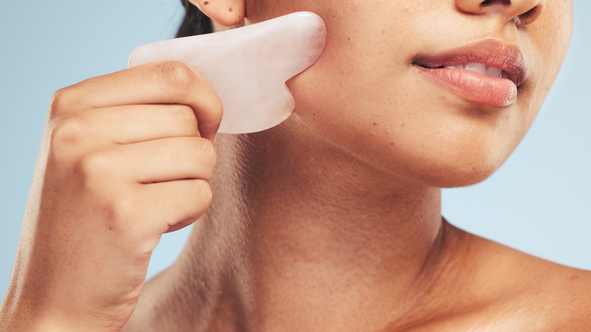 The Ultimate Guide to Gua Sha Stones for Beginners